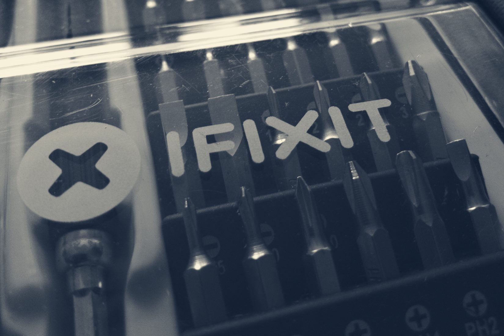 IFixit screwdriver set