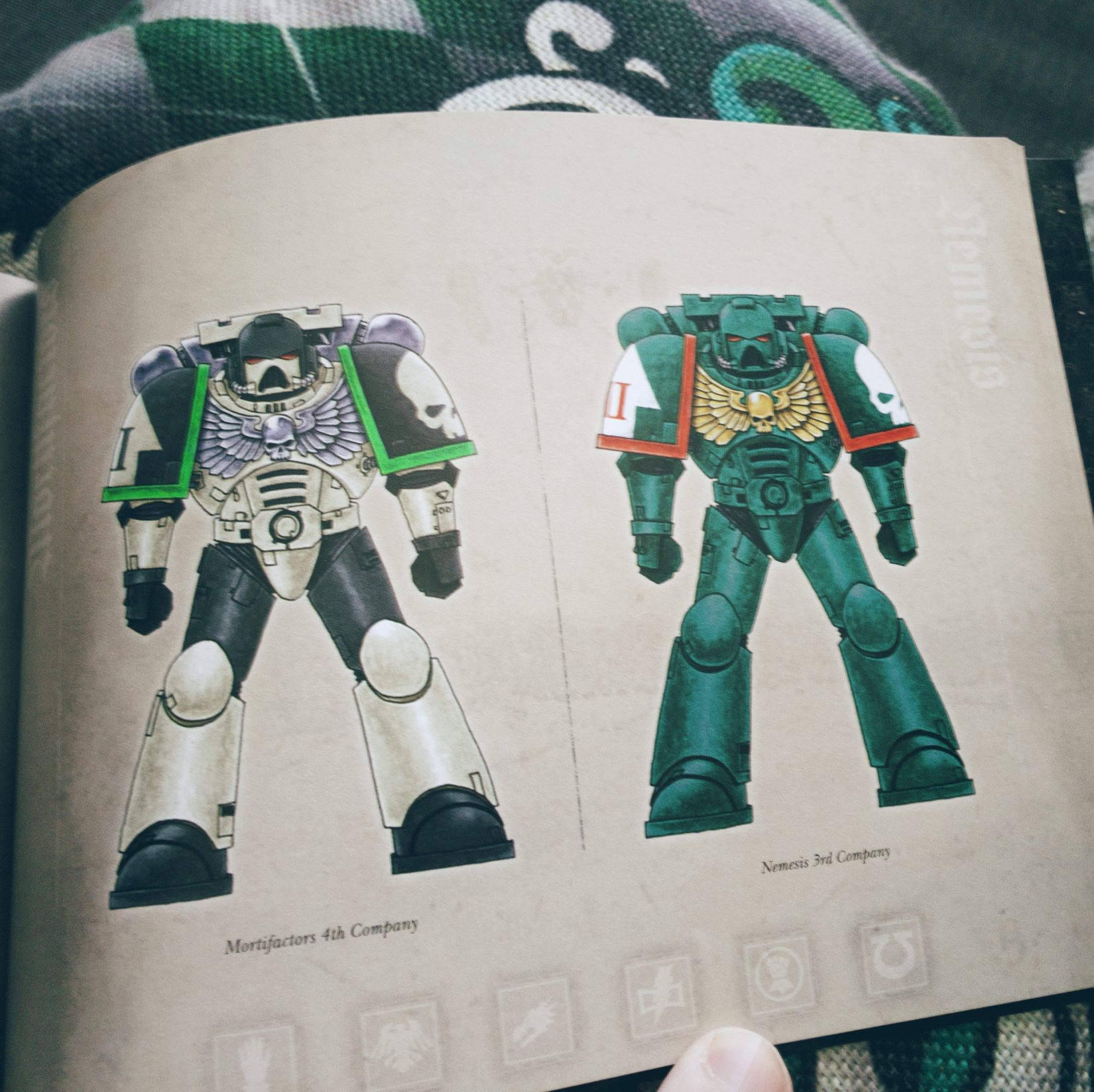 Page from “Successor Chapters” booklet showing Mortifactor and Nemesis chapter colour schemes